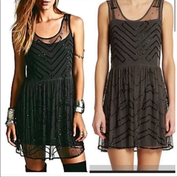 Free people beaded slip with black slip included - Picture 6 of 6